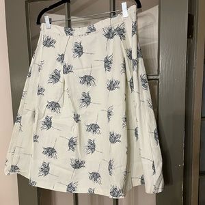 NWOT UK Brand Warehouse Midi Skirt